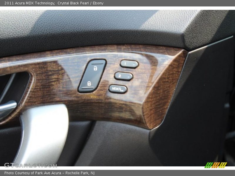 Crystal Black Pearl / Ebony 2011 Acura MDX Technology