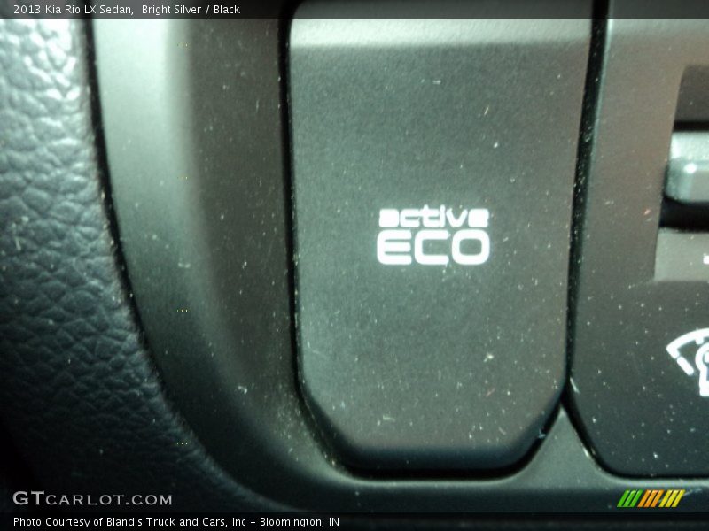 Bright Silver / Black 2013 Kia Rio LX Sedan