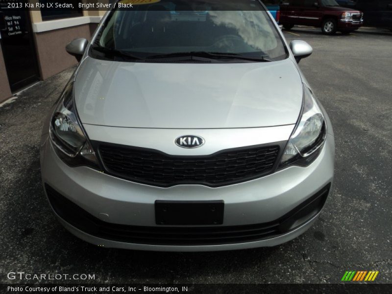 Bright Silver / Black 2013 Kia Rio LX Sedan