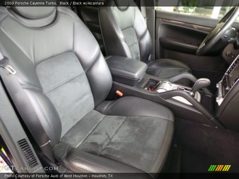 Black / Black w/Alcantara 2009 Porsche Cayenne Turbo