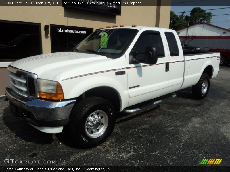 Oxford White / Medium Graphite 2001 Ford F250 Super Duty XLT SuperCab 4x4