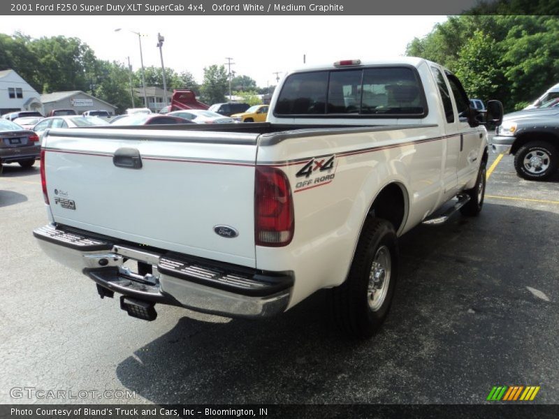 Oxford White / Medium Graphite 2001 Ford F250 Super Duty XLT SuperCab 4x4