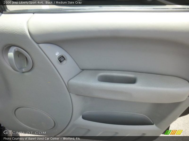 Black / Medium Slate Gray 2006 Jeep Liberty Sport 4x4