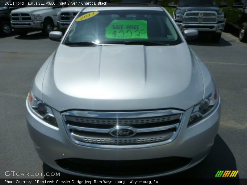 Ingot Silver / Charcoal Black 2011 Ford Taurus SEL AWD