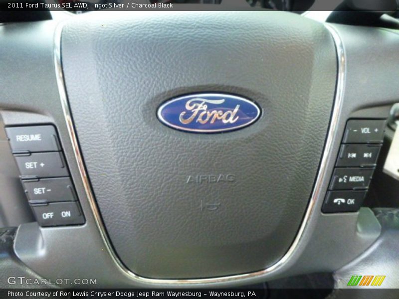Ingot Silver / Charcoal Black 2011 Ford Taurus SEL AWD