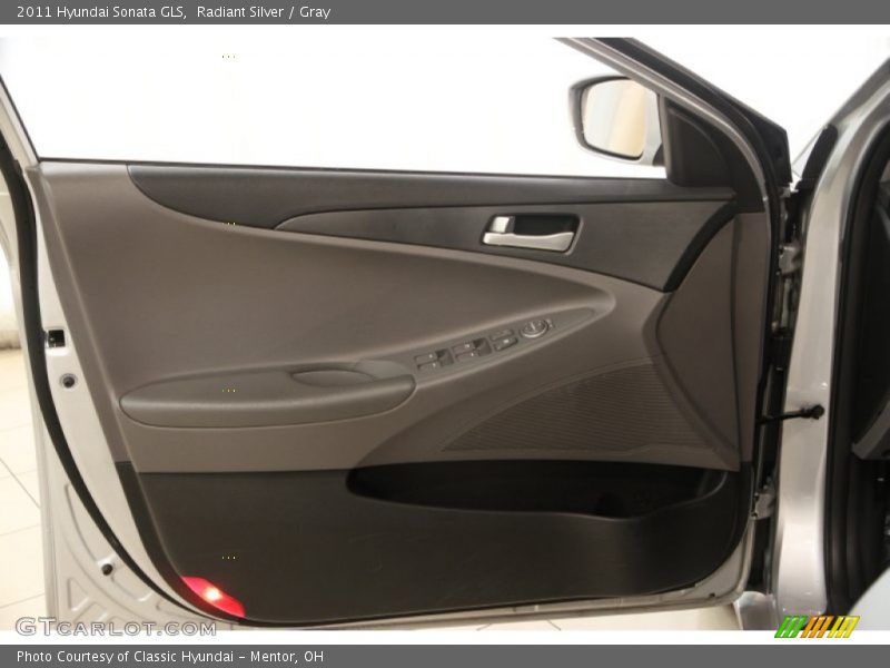 Radiant Silver / Gray 2011 Hyundai Sonata GLS
