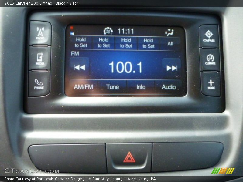 Black / Black 2015 Chrysler 200 Limited