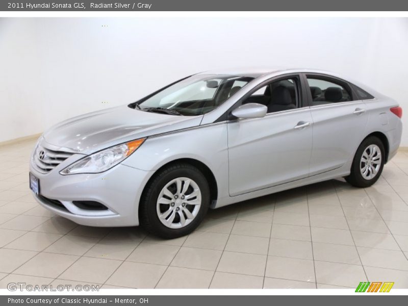 Radiant Silver / Gray 2011 Hyundai Sonata GLS