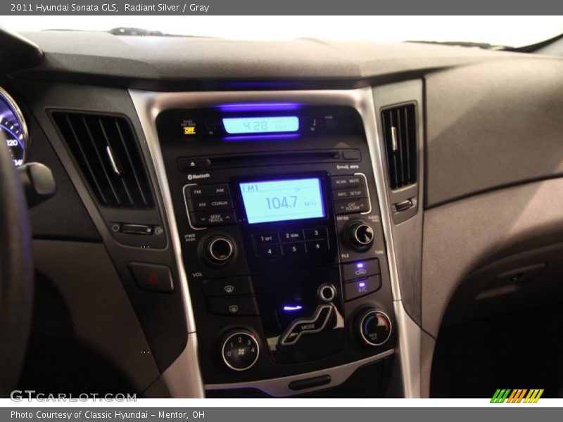 Radiant Silver / Gray 2011 Hyundai Sonata GLS