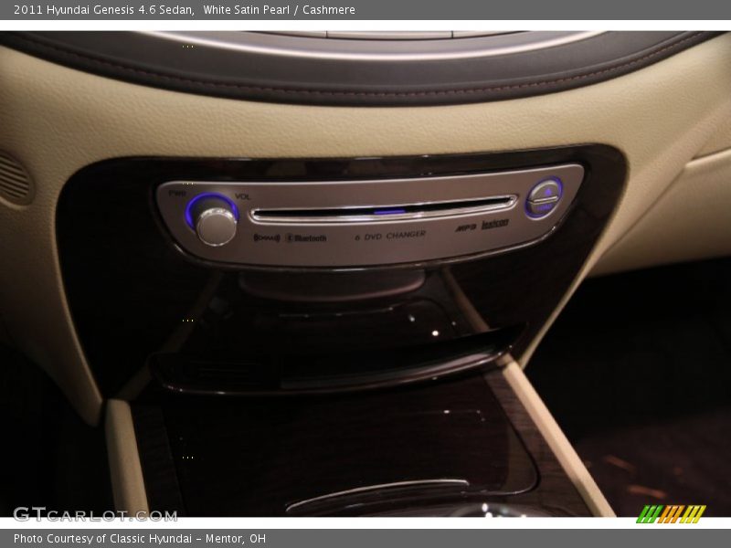 White Satin Pearl / Cashmere 2011 Hyundai Genesis 4.6 Sedan