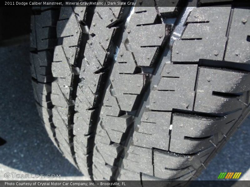 Mineral Gray Metallic / Dark Slate Gray 2011 Dodge Caliber Mainstreet