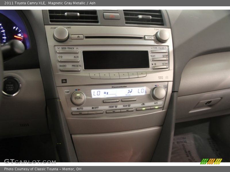 Magnetic Gray Metallic / Ash 2011 Toyota Camry XLE