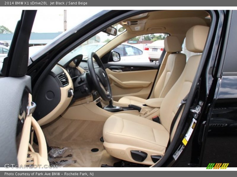 Jet Black / Sand Beige 2014 BMW X1 sDrive28i