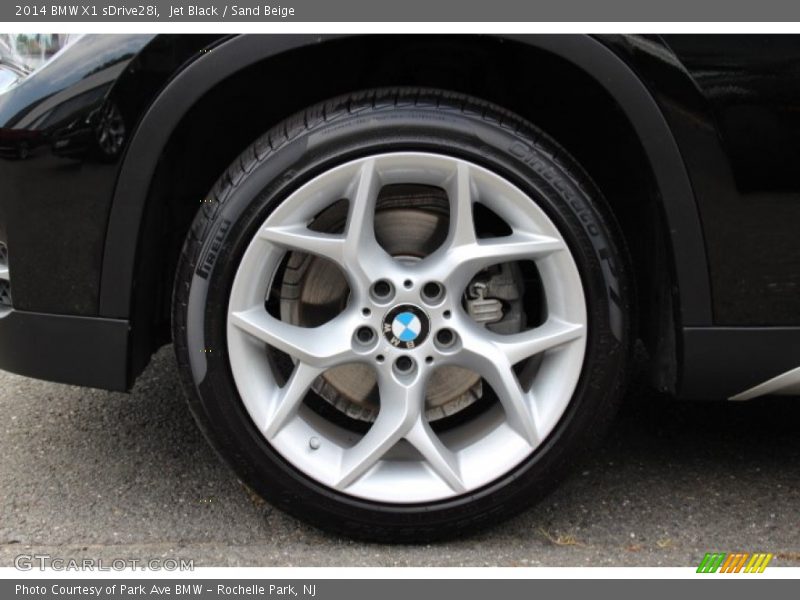 Jet Black / Sand Beige 2014 BMW X1 sDrive28i