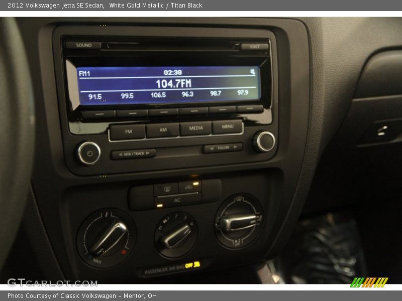 White Gold Metallic / Titan Black 2012 Volkswagen Jetta SE Sedan