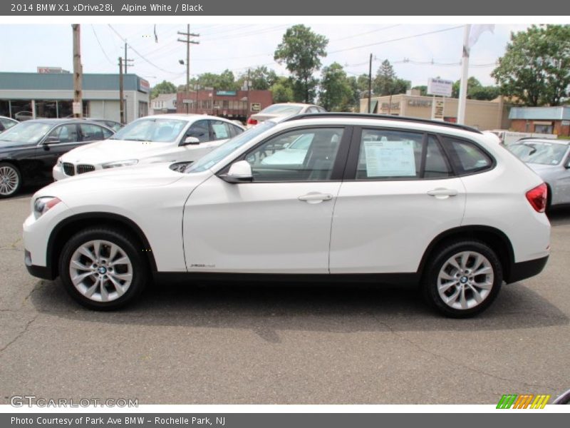 Alpine White / Black 2014 BMW X1 xDrive28i