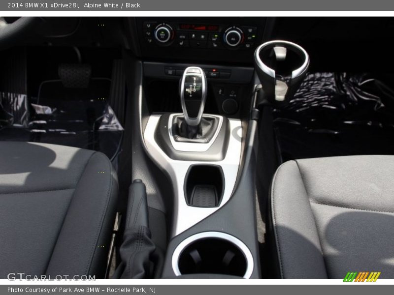 Alpine White / Black 2014 BMW X1 xDrive28i
