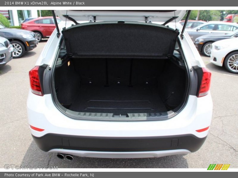 Alpine White / Black 2014 BMW X1 xDrive28i