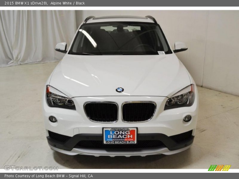 Alpine White / Black 2015 BMW X1 sDrive28i