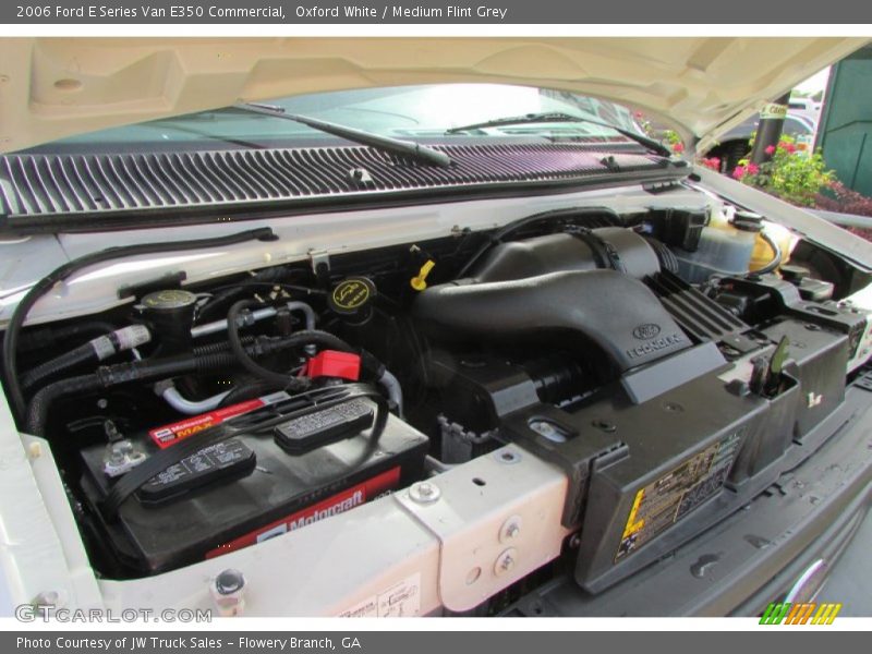 Oxford White / Medium Flint Grey 2006 Ford E Series Van E350 Commercial