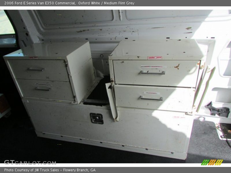 Oxford White / Medium Flint Grey 2006 Ford E Series Van E350 Commercial