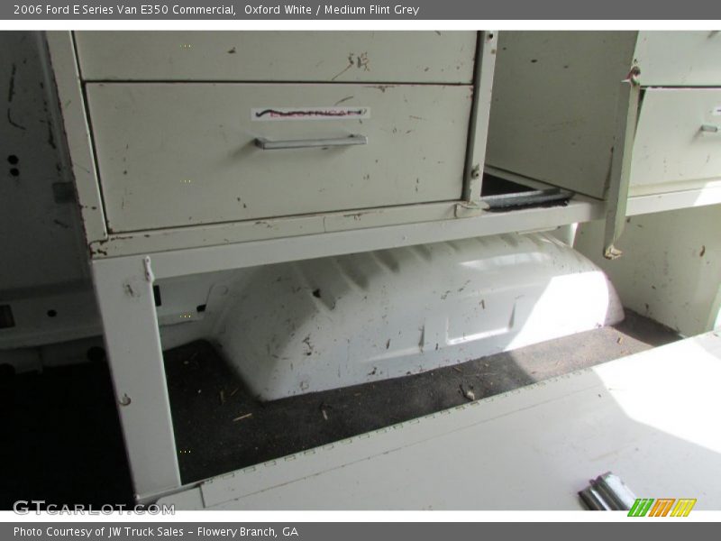 Oxford White / Medium Flint Grey 2006 Ford E Series Van E350 Commercial