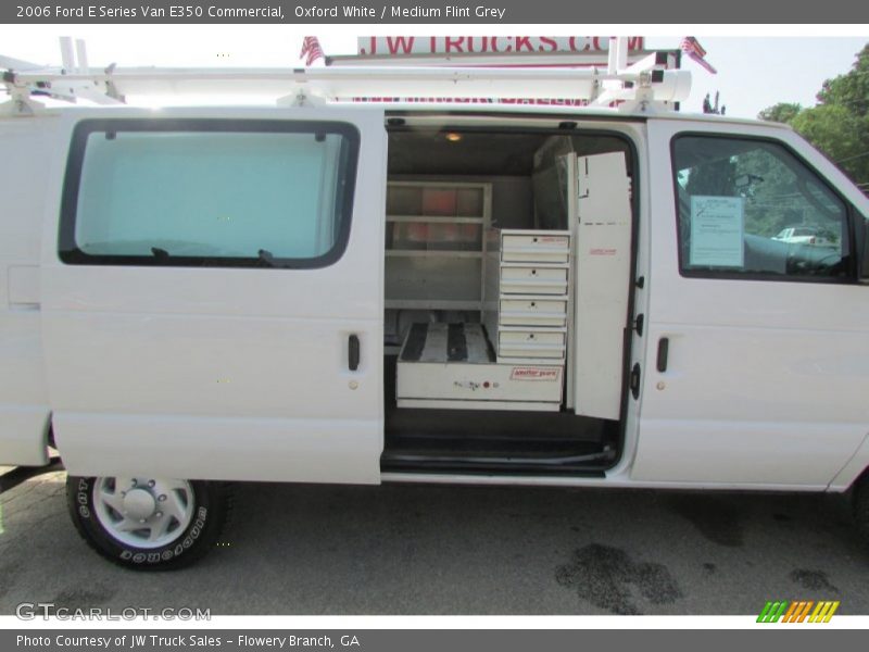 Oxford White / Medium Flint Grey 2006 Ford E Series Van E350 Commercial
