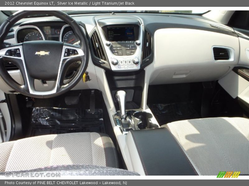 Silver Ice Metallic / Light Titanium/Jet Black 2012 Chevrolet Equinox LT