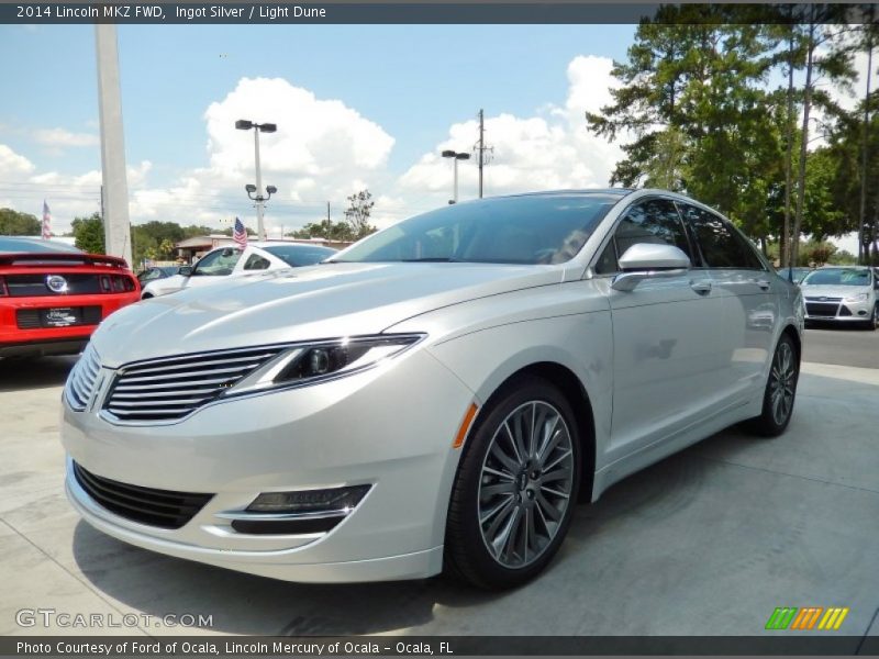 Ingot Silver / Light Dune 2014 Lincoln MKZ FWD