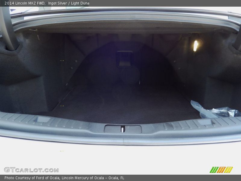 Ingot Silver / Light Dune 2014 Lincoln MKZ FWD