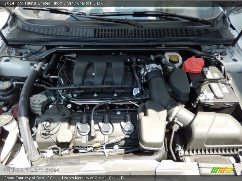 Ingot Silver / Charcoal Black 2014 Ford Taurus Limited