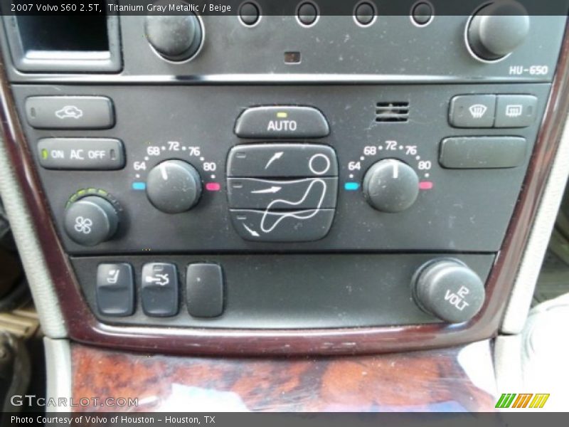 Titanium Gray Metallic / Beige 2007 Volvo S60 2.5T