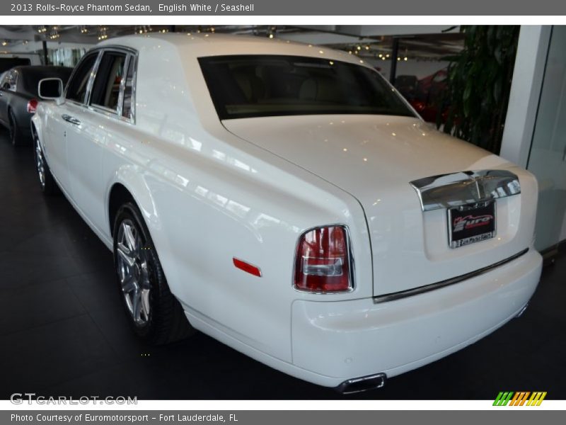 English White / Seashell 2013 Rolls-Royce Phantom Sedan