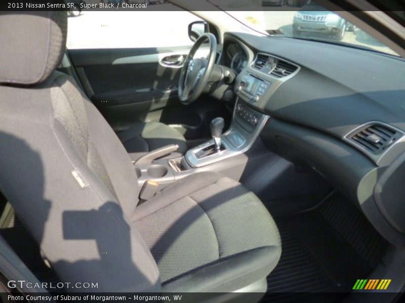Super Black / Charcoal 2013 Nissan Sentra SR