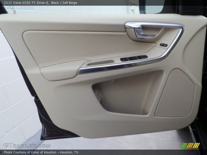 Black / Soft Beige 2015 Volvo XC60 T5 Drive-E