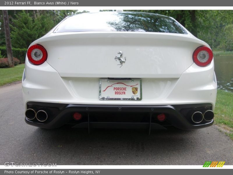 Bianco Avus (White) / Nero 2012 Ferrari FF