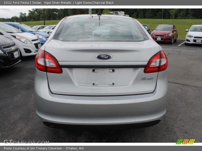 Ingot Silver Metallic / Light Stone/Charcoal Black 2012 Ford Fiesta S Sedan
