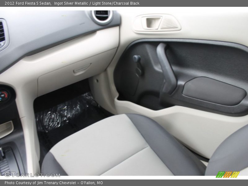 Ingot Silver Metallic / Light Stone/Charcoal Black 2012 Ford Fiesta S Sedan