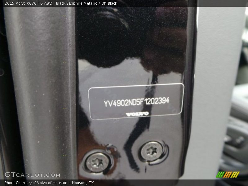 Black Sapphire Metallic / Off Black 2015 Volvo XC70 T6 AWD