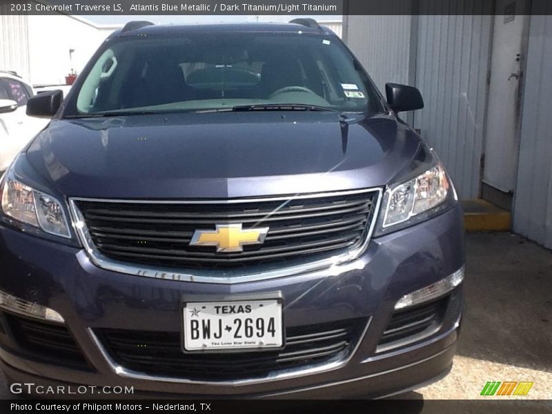 Atlantis Blue Metallic / Dark Titanium/Light Titanium 2013 Chevrolet Traverse LS