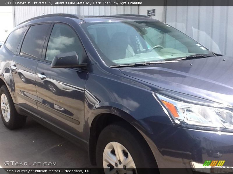 Atlantis Blue Metallic / Dark Titanium/Light Titanium 2013 Chevrolet Traverse LS