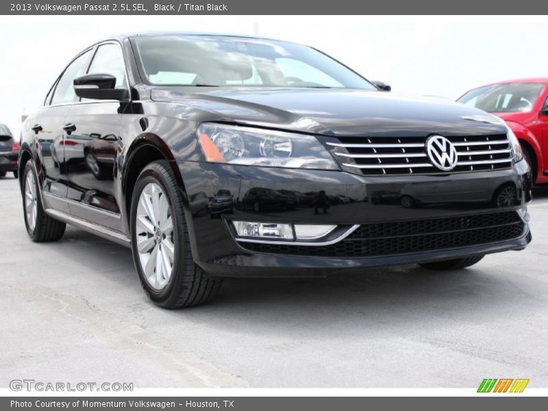 Black / Titan Black 2013 Volkswagen Passat 2.5L SEL