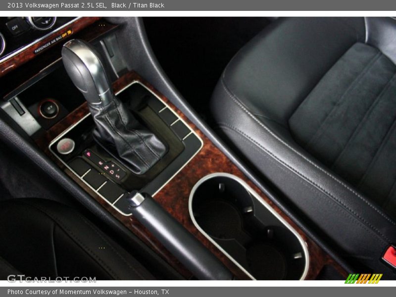 Black / Titan Black 2013 Volkswagen Passat 2.5L SEL