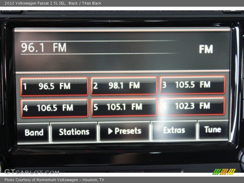 Black / Titan Black 2013 Volkswagen Passat 2.5L SEL