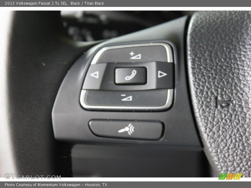 Black / Titan Black 2013 Volkswagen Passat 2.5L SEL