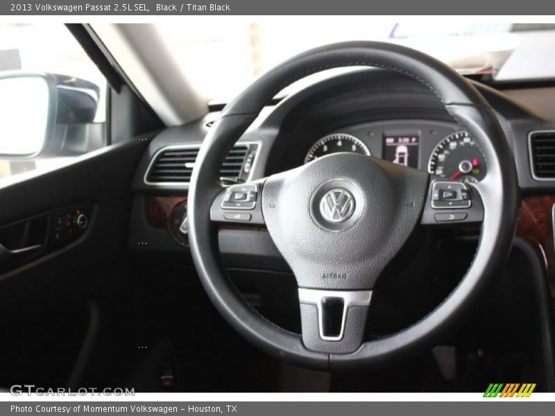 Black / Titan Black 2013 Volkswagen Passat 2.5L SEL