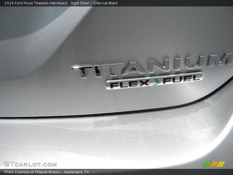 Ingot Silver / Charcoal Black 2014 Ford Focus Titanium Hatchback