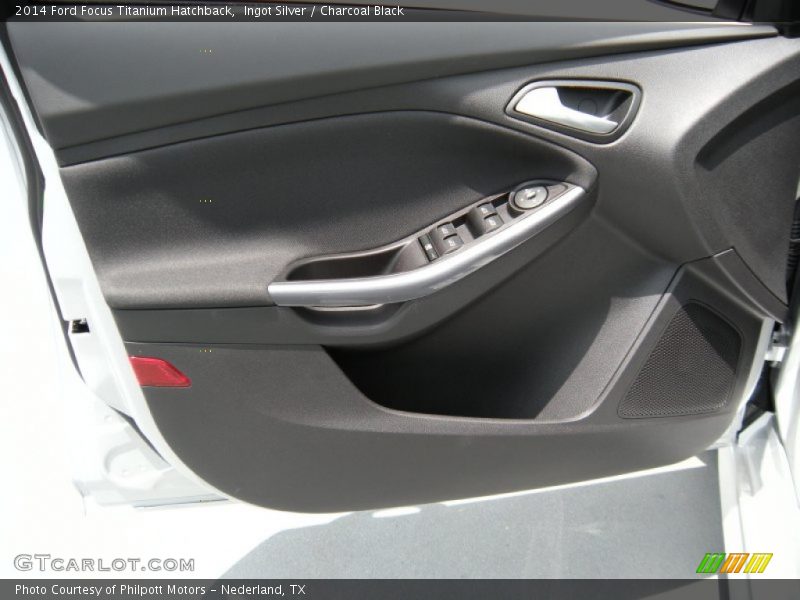 Ingot Silver / Charcoal Black 2014 Ford Focus Titanium Hatchback