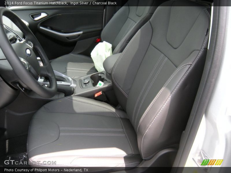 Ingot Silver / Charcoal Black 2014 Ford Focus Titanium Hatchback