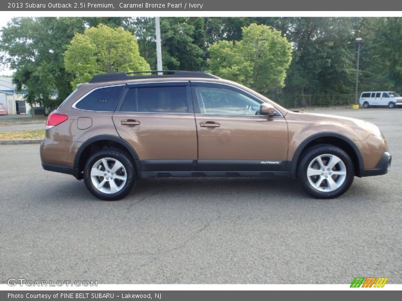 Caramel Bronze Pearl / Ivory 2013 Subaru Outback 2.5i Premium